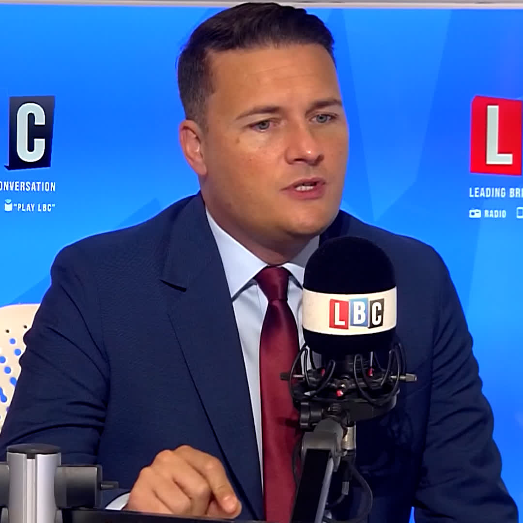 'Maybe that's why he's the same age as Brad Pitt but looks 20 years older.' Wes Streeting takes aim at Nigel Farage after his response to Trump's paracetamol comments.