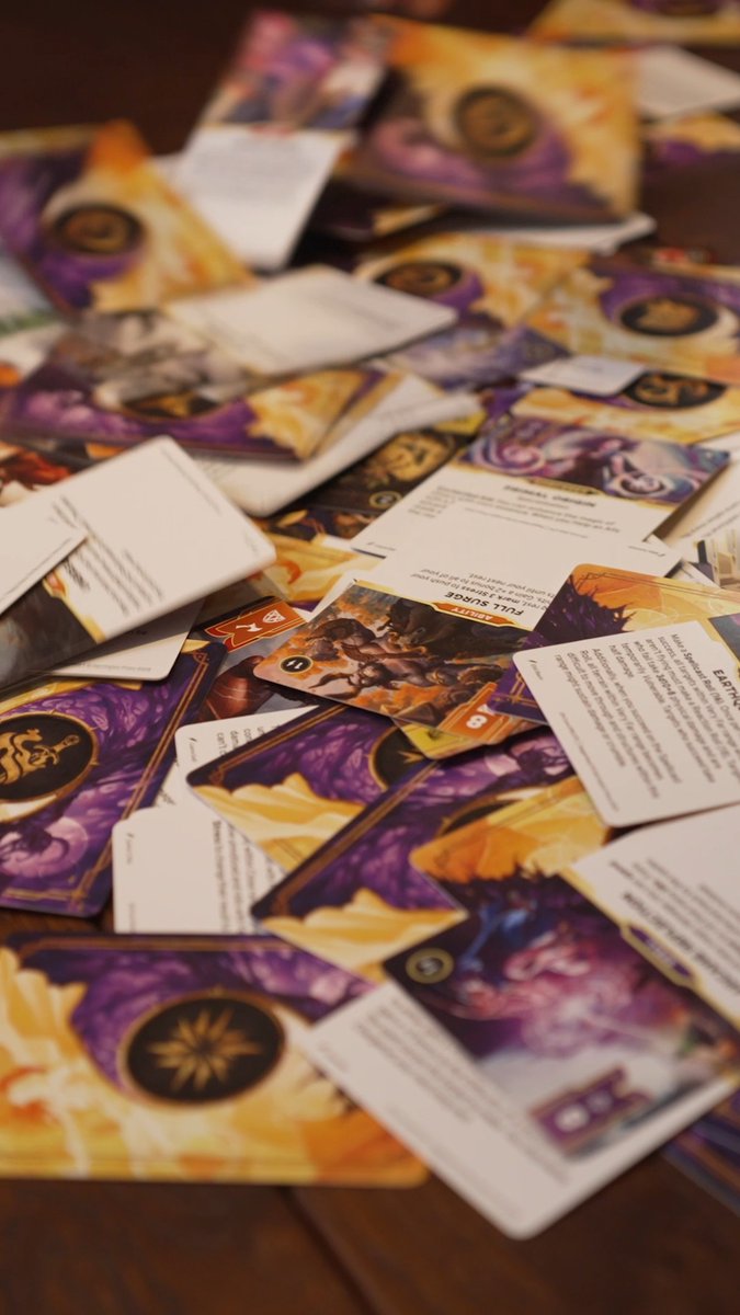 Darrington Press' #Daggerheart Class Packs Kickstarter is now live! Each Class Pack comes with: 🗡️Both of that class's subclasses ❤️‍🔥Both Domain sets ✨18 Ancestry Cards 🎉9 Community Cards Grab your favorite class's pack today or get all 9! 📜