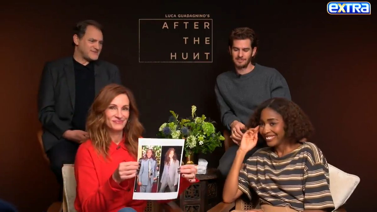 julia saying she’ll bring the iconic golden globes suit to ayo like…