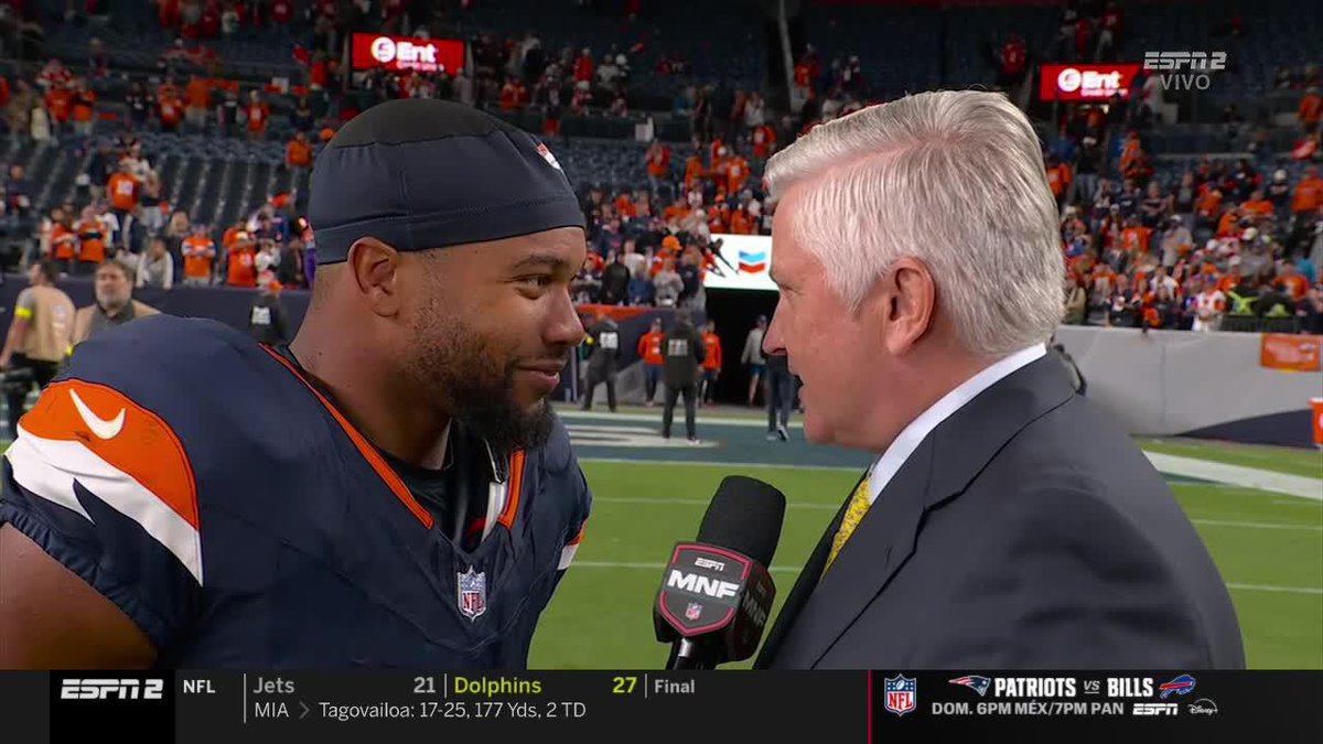 My new favorite postgame interview of the season: JK Dobbins in Spanish with John Sutcliffe. It’s fantastic. 😂😂