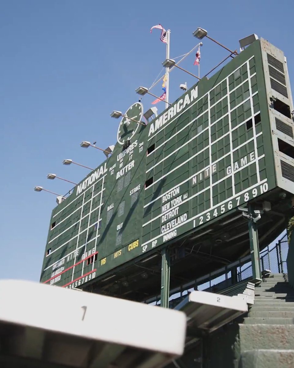 The #Postseason returns to Wrigley Field 🤩