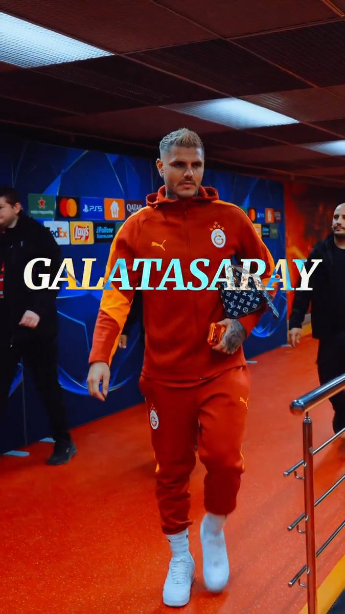 Team arrival at Ali Sami Yen. #GSLIV #UCL