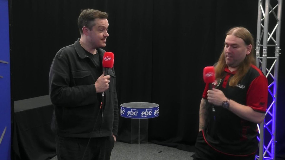 🗣️ "That was hard there, I'm just happy to get over the line!" Ryan Searle talks to Dan Dawson after his brilliant #PC28 victory in Leicester, as Heavy Metal claims his second Players Championship title of the year!