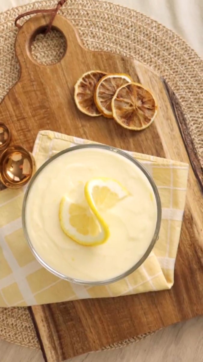 Postre Cremoso de Limón, bien fresco y delicioso 🍋👌🏼 Receta:
