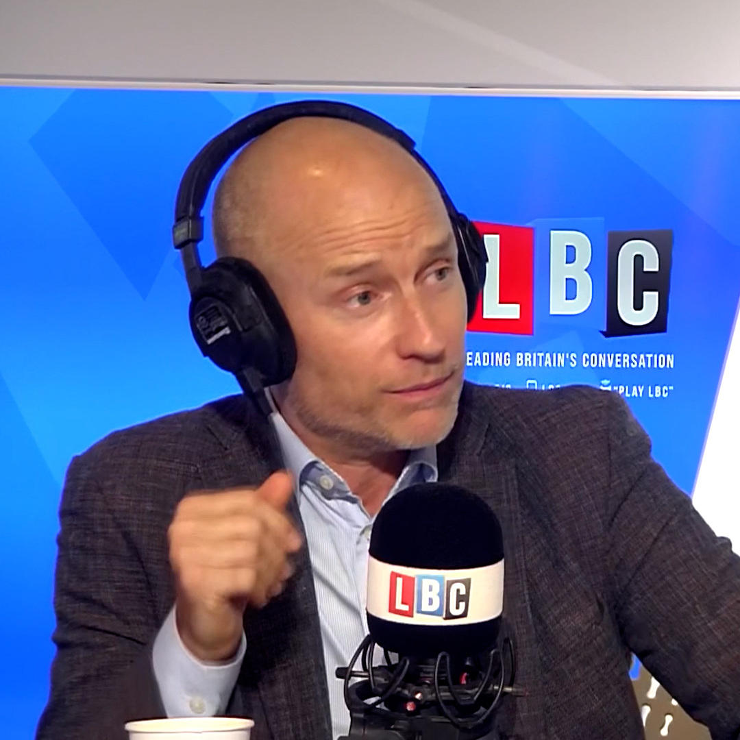 ‘True patriotism is not comparing our country to North Korea.’ Labour MP Stephen Kinnock tells Iain Dale 🏴🇬🇧 🇬🇱⚒️ that you cannot be a patriot if you ‘trash talk’ our country on the world stage like Nigel Farage has.