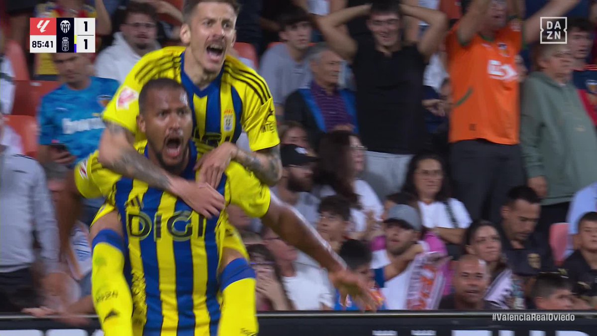 JOSÉ SALOMÓN RONDÓN VINO PARA ESTO 🇻🇪 El Real Oviedo culmina la remontada en Mestalla y está muy vivo 🔵 #LALIGAenDAZN ⚽