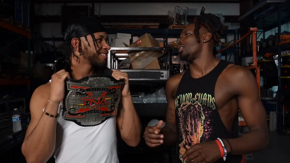 Je'Von Evans and Leon Slater teaming up TONIGHT?! Oh this is going to be can't-miss!!! ๐ฎโ๐จ