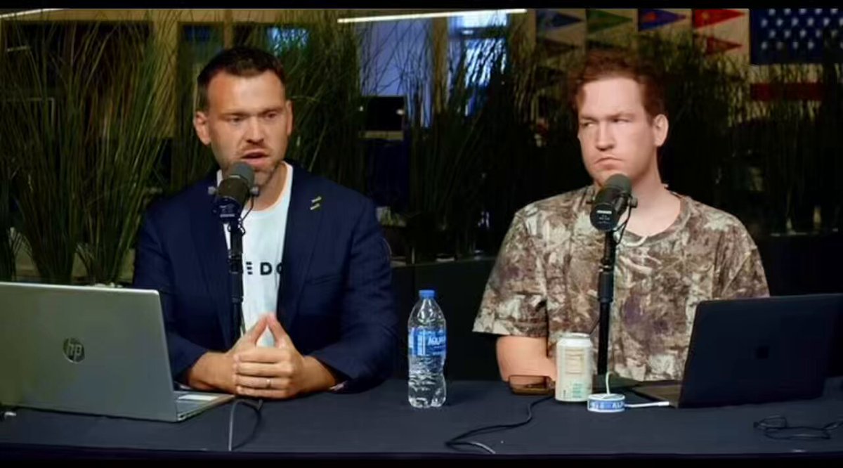 Jack Posobiec is on Tim Pool tonight outside of UVU for the Turning Point USA event and explains the “HOAX BOMB” detonation intended to evacuate the campus. Jack Poso 🇺🇸 notes that it was NOT A BOMB but made to look like one with wires sticking out & a threat called in and that since the event is on LOCK DOWN the perpetrator had to leave it at an accessible building and then a threat was called in. My wager is that these are the same people endlessly calling in threats to campuses across the nation for the last month + and it’s coordinated. Jack thanks the first responders for their swift action to keep everyone safe.