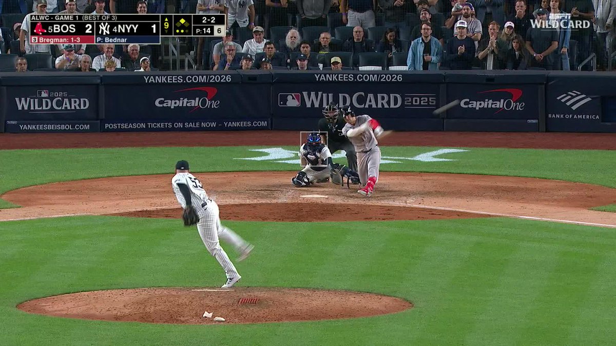 Déjà vu for Yankee fans 🫨 Alex Bregman drives in an insurance run for the Red Sox 😦