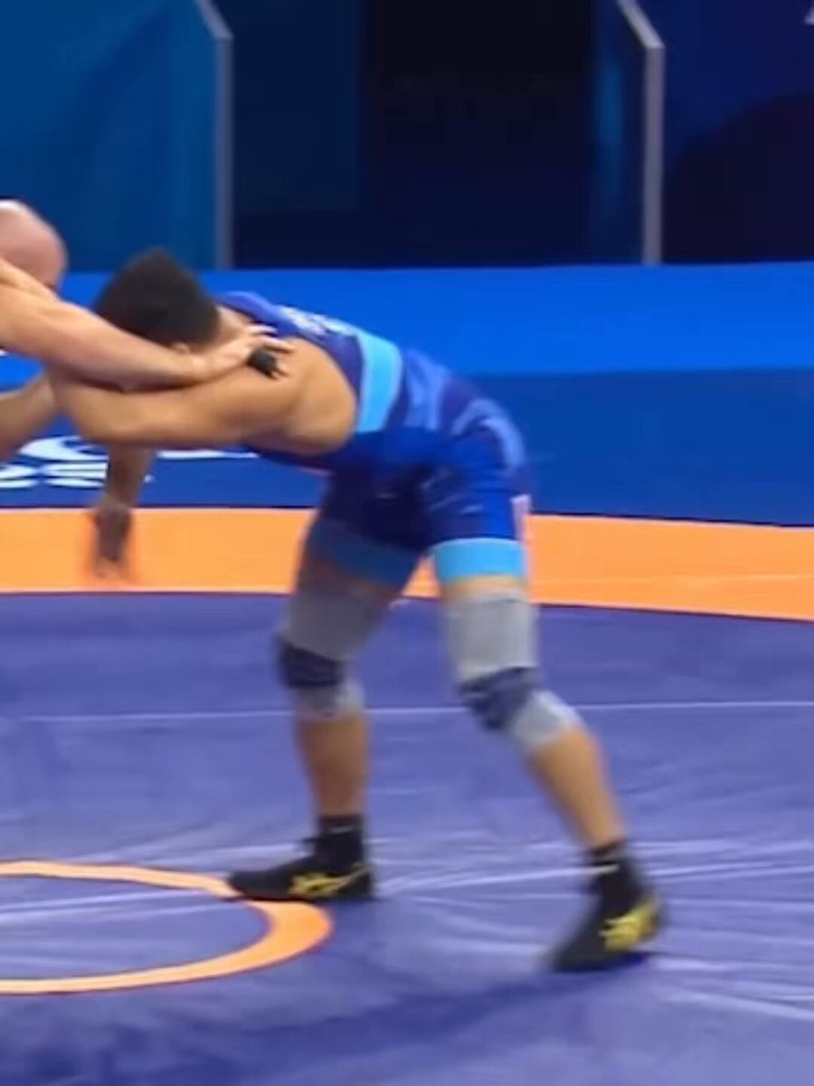 Where do you think this most recent gold puts Kyle in the all time rankings for Team USA? As impressive as beating Irans Azarpira in the final was, Kyle’s win over a very tough Yoshida of Japan was really his signature win for me. The fluidity in exchanges for Kyle stood out here as he avenged two previous losses en route to his 5th World/Olympic Gold and 10th total medal. Yoshida beat him a few months ago and Azarpira beat him at the Olympics as well as a previous meeting.