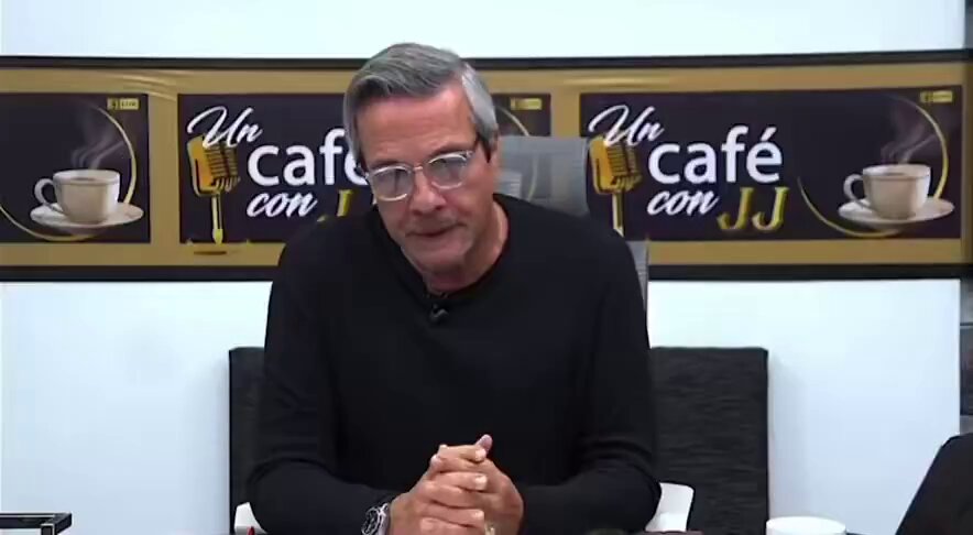 Si el Nuevo Ecuador me tira un centro, yo me subo.