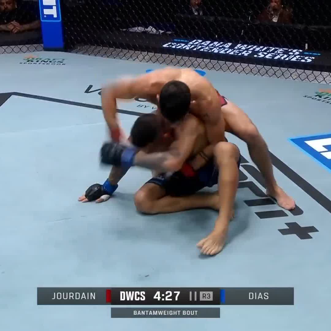 Hell of a performance from Louis Jourdain! Will he earn a contract and join his brother in the UFC? 👀 #DWCS