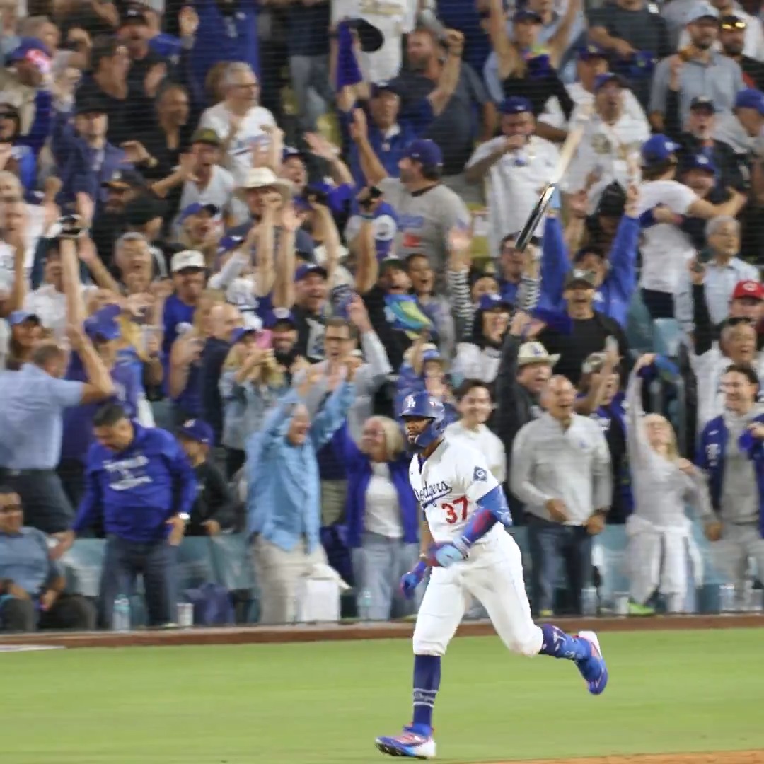 Every angle of Teoscar Hernández's bat flip gets better #Postseason
