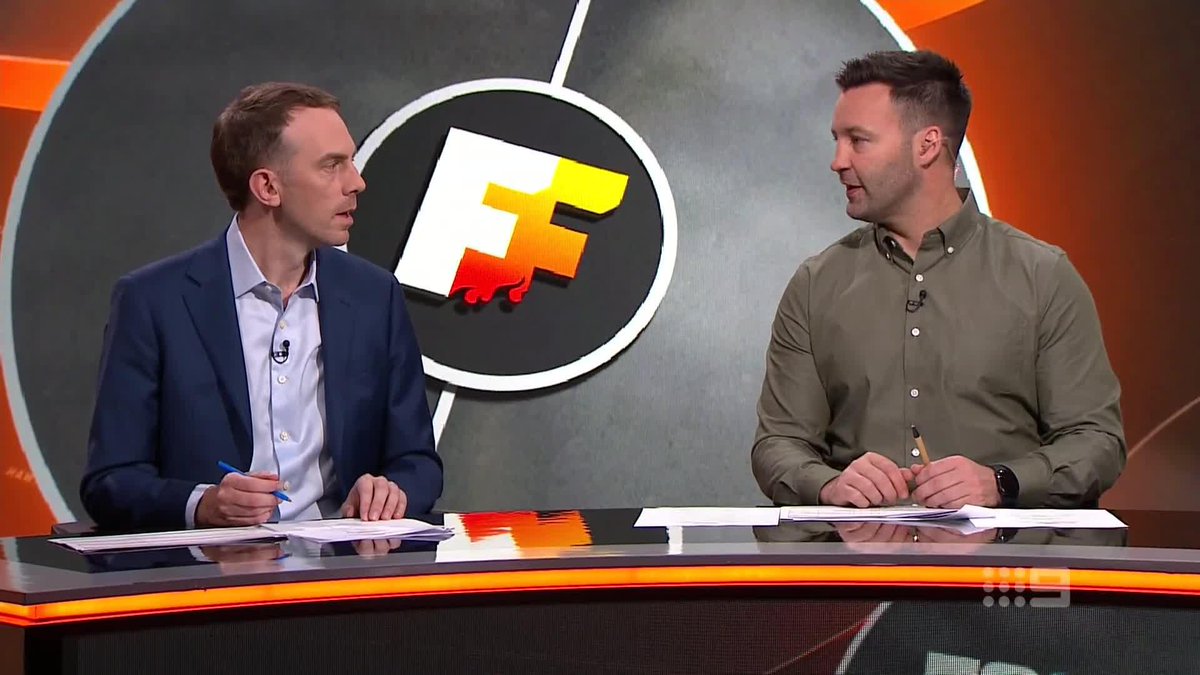 "Let's not sugar-coat it – if Giansiracusa leaves, that's a disaster for Essendon." Could the Magpies poach a key Bombers assistant? #9FootyFurnace | Watch on Nine & 9Now 🖥️