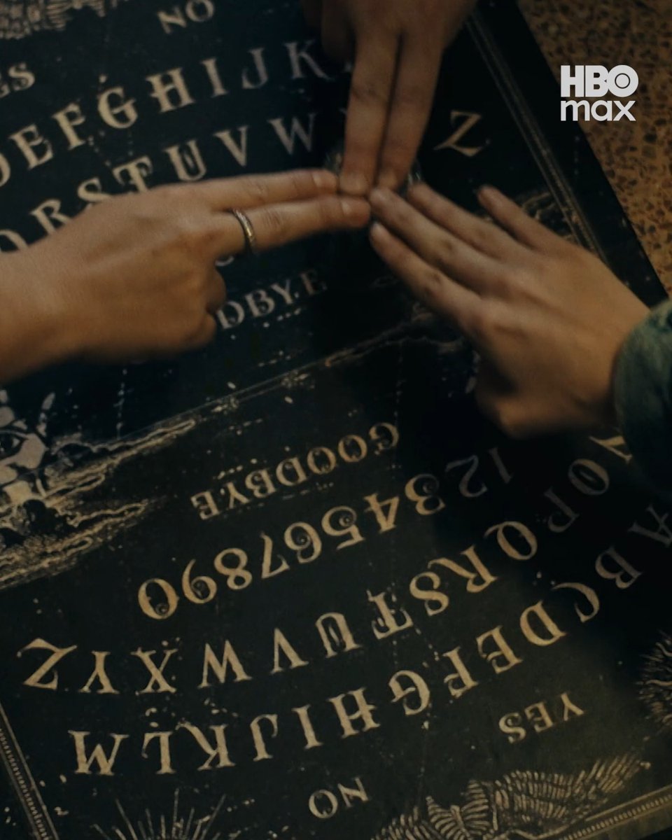 Cuando el demonio entra en casa en el tráiler de EXPEDIENTE VALLECAS, el documental sobre el Caso Vallecas, el primer y único caso policial en España que contuvo fenómenos paranormales, los cuales fueron adaptados en Verónica (2017). 7 de noviembre en Max.