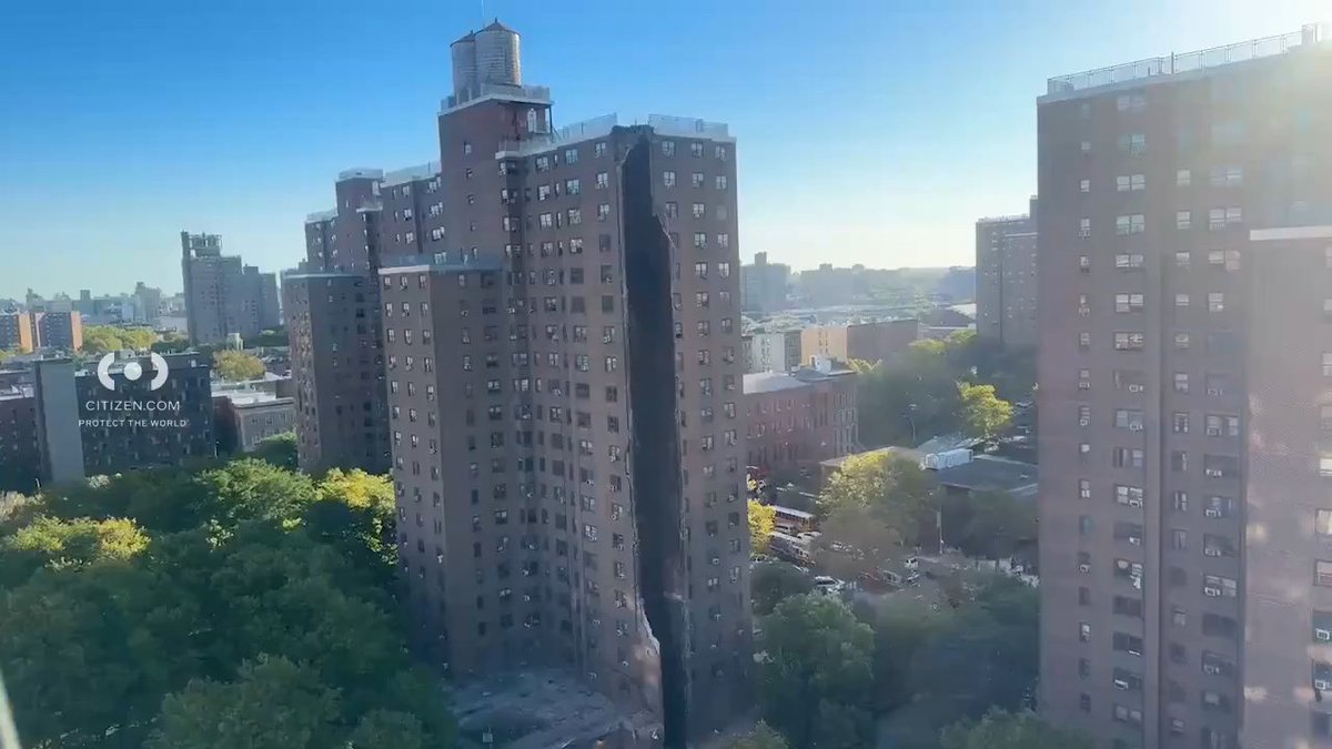 ⚠️ BREAKING: A gas explosion at Mitchell Houses in Mott Haven, Bronx, NY, triggered a partial building collapse this morning. -Strong gas odor reported. -Firefighters &amp; EMS on scene. -No injuries or deaths confirmed yet.