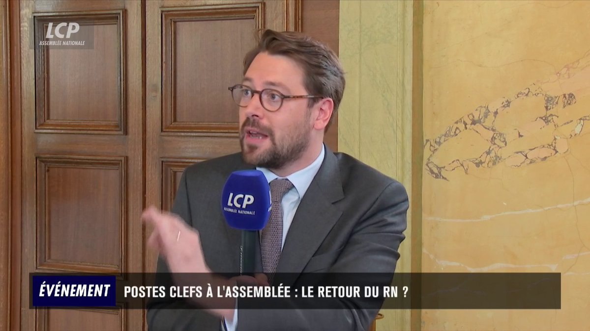 "La réalité c'est qu'aujourd'hui la macronie décide d'élire l'extrême droite à des postes de responsabilité", dénonce Benjamin LUCAS. "Pardon mais on n'est pas dans une association de boulistes, le bureau de l'Assemblée nationale, c'est une instance politique !" #DirectAN