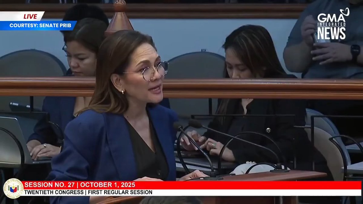 "Tila ba'y isa na naman 'tong patunay na ang batas ay marahas sa karaniwang Pilipino pero malambot sa iilang may kapangyarihan." Ayon kay Senador Risa Hontiveros, ang Senate resolution No. 144 na nanawagan sa ICC na ilagay sa house arrest si dating pangulong Duterte ay tila nagpapakita ito na ang batas ay marahas sa ordinaryong Pilipino pero malambot sa makapangyarihan. Dagdag pa ni Hontiveros, "kung tunay na may sakit ang dating pangulo, hindi ba ang solusyon ay dalhin siya sa ospital sa The Hague?" COURTESY: Senate PRIB