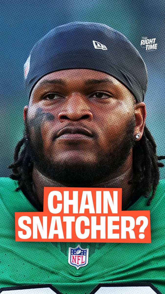Eventually someone in the NFL is gonna start snatchin these chains 🤣