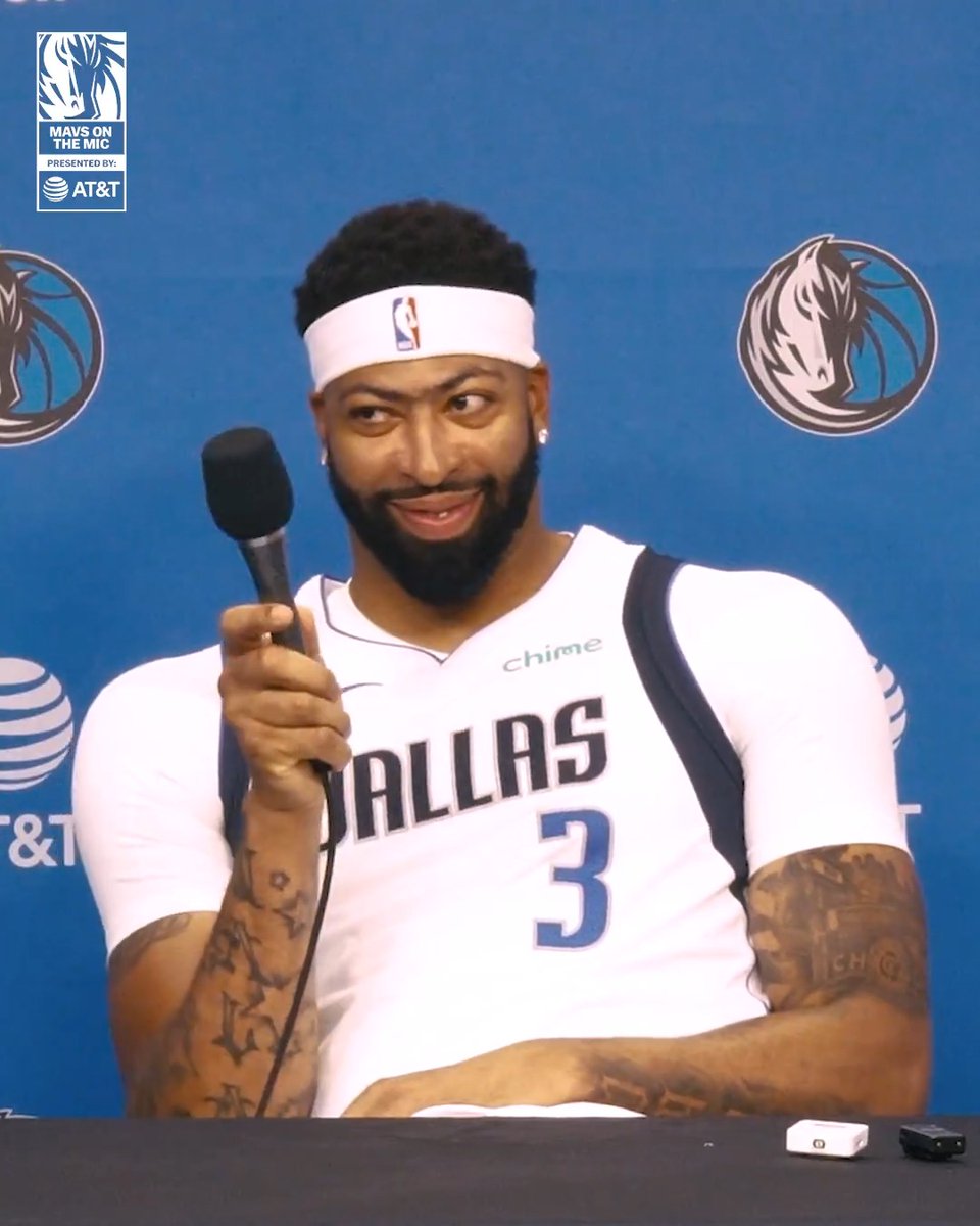 It's a tradition... But next time don't tell them it's a prank 😂 AT&T // #MFFL