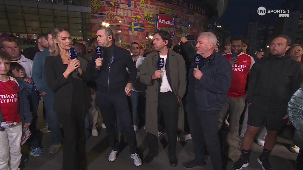 "They've got the best squad they've had in a long time!" Owen Hargreaves and Ally McCoist share their thoughts on the strength and depth of Arsenal’s squad 🔴 📺 TNT Sports & discovery+ UK