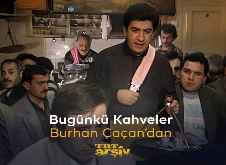 Dünya Kahve Günü’nde Erol Taş’ın kahvehanesindeyiz. Burhan Çaçan hem türküsünü söylüyor hem kahveleri dağıtıyor. ☕️ #DünyaKahveGünü