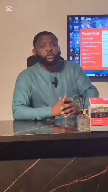 Fear grip me 😂… This guy said Tinubu has been Nigeria’s problem since 1999 🤦🤣 Very good analysis.... WATCH👇🔥