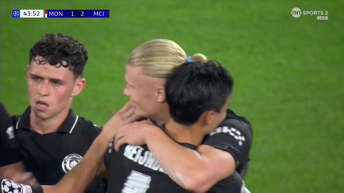 It's that man again 🔥 Erling Haaland re-takes the lead for Man City with a pinpoint header 💫 📺 TNT Sports & discovery+ UK