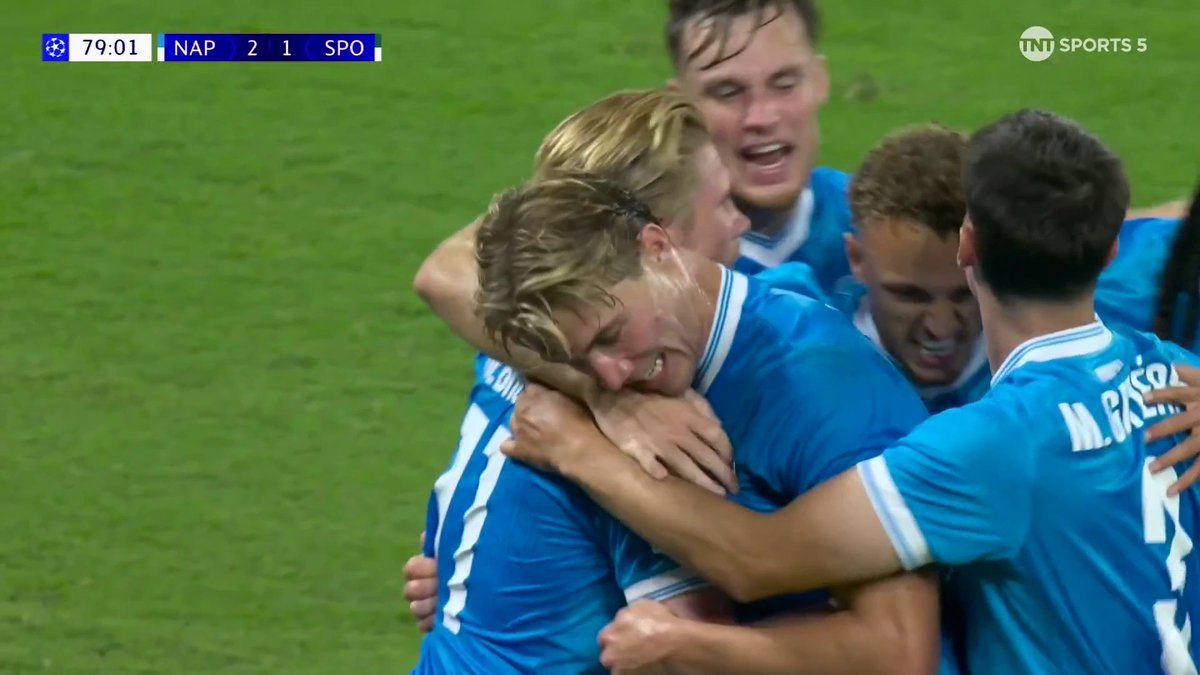 Kevin De Bruyne assists Rasmus Højlund again 🤯 The former cross-city rivals are linking up nicely for Napoli! 📺 TNT Sports &amp; discovery+ UK