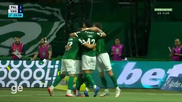 O gol de Vitor Roque. Passeio no Allianz Parque. Palmeiras 3x0 Vasco com apenas 23 minutos de jogo. 🎥 Premiere | ge