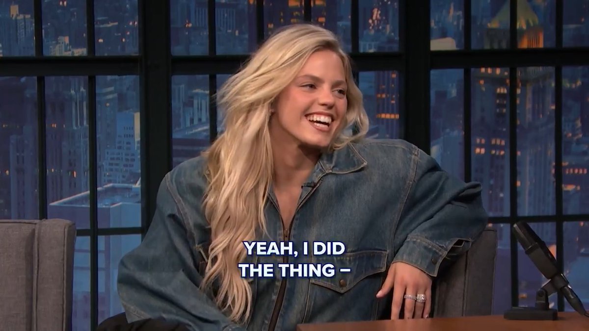 .Seth Meyers debuts as Reneé Rapp's newest heartthrob