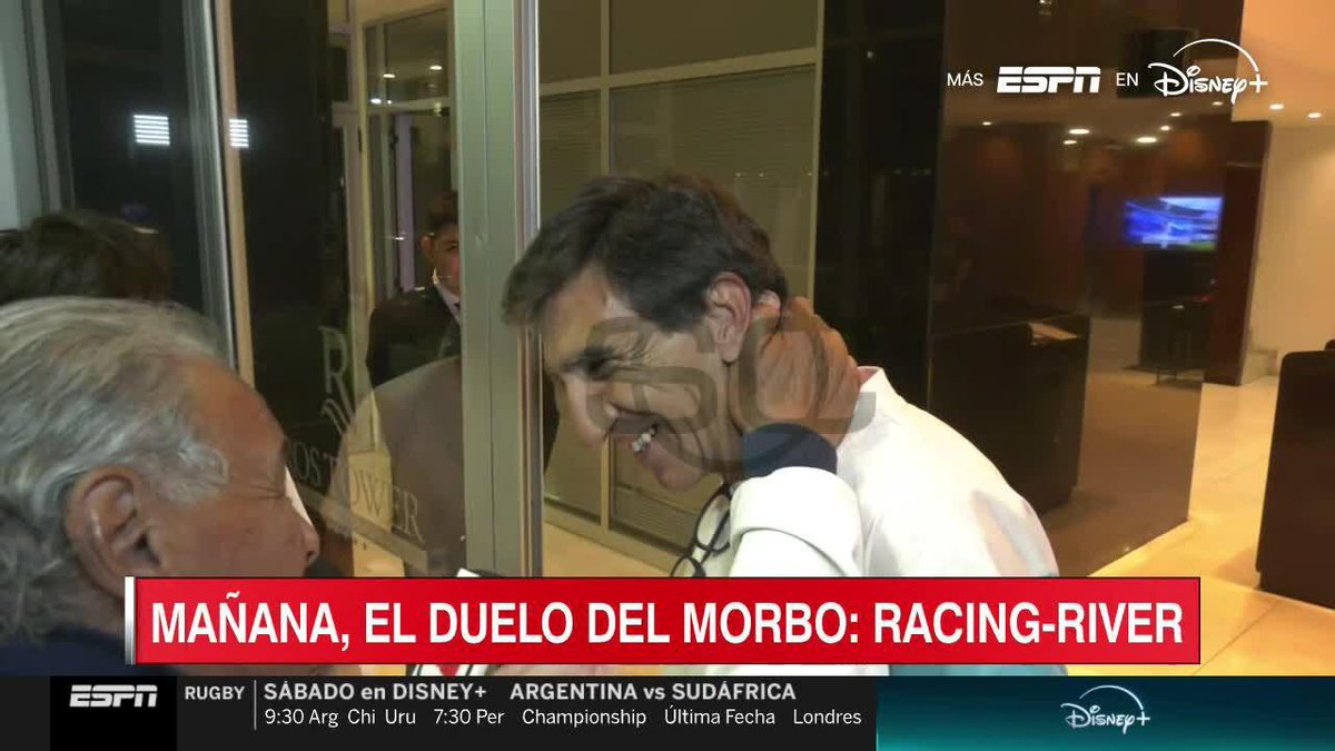 "ES LO MÁS LINDO QUE HAY." Un hincha de Racing emocionado al hablar cara a cara con Gustavo Costas, el DT e ídolo de la Academia. 📺 #SportsCenter | #DisneyPlus Plan Premium