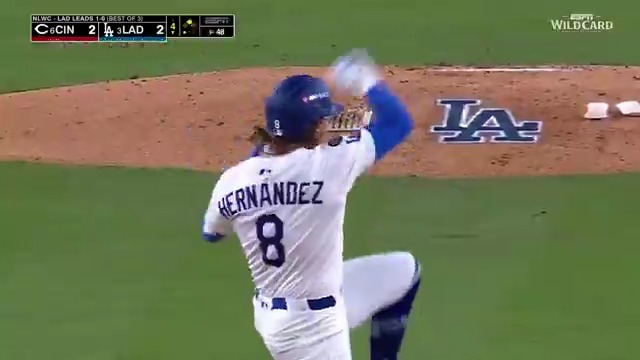 キケが同点タイムリー🔥 ドジャースが4回に同点に追いつく！2-2 ポストシーズンに強いキケ・ヘルナンデス 🎥Los Angeles Dodgers #ドジャース #LetsGoDodgers