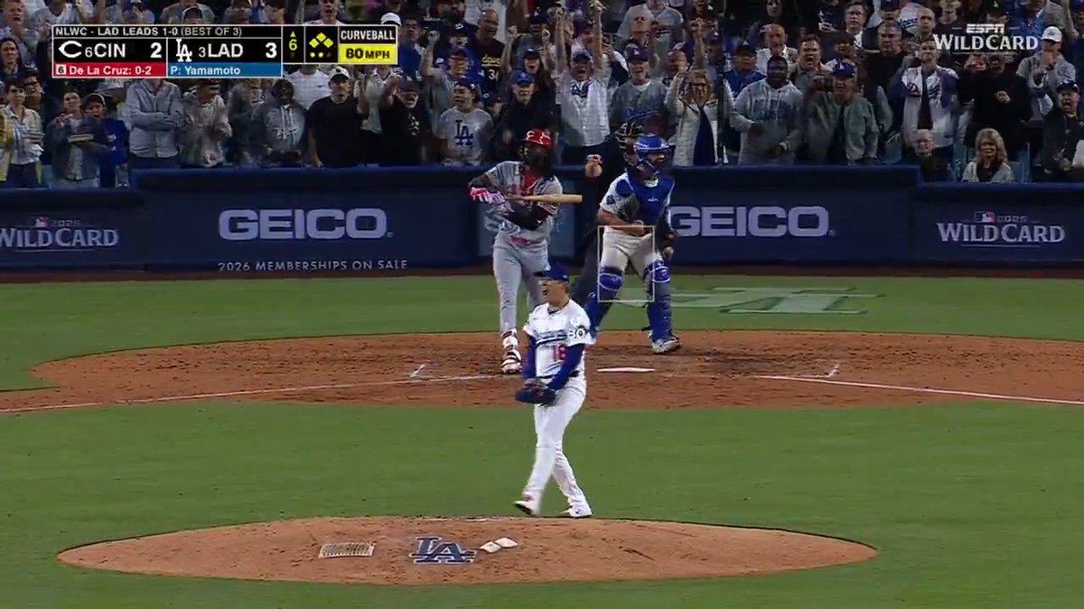 Bases loaded, no outs. No problem for Yoshinobu Yamamoto #Postseason