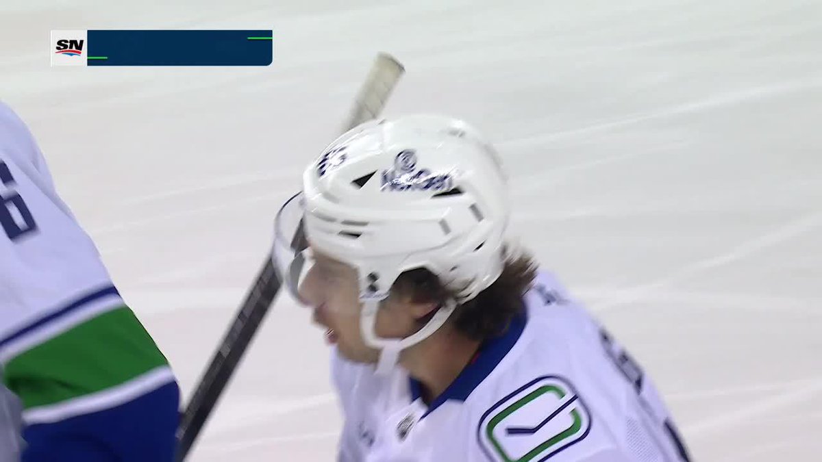#Canucks goals goes from six -> seven. 🚨