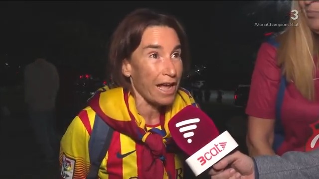 Esta aficionada del Barça estalla contra Laporta por cargarse la Grada de Animación. "Es inaceptable que vengan miles de aficionados rivales y se escuchen más que a los 40.000 del Barça. Necesitamos que alguien anime en este campo. Es penoso".