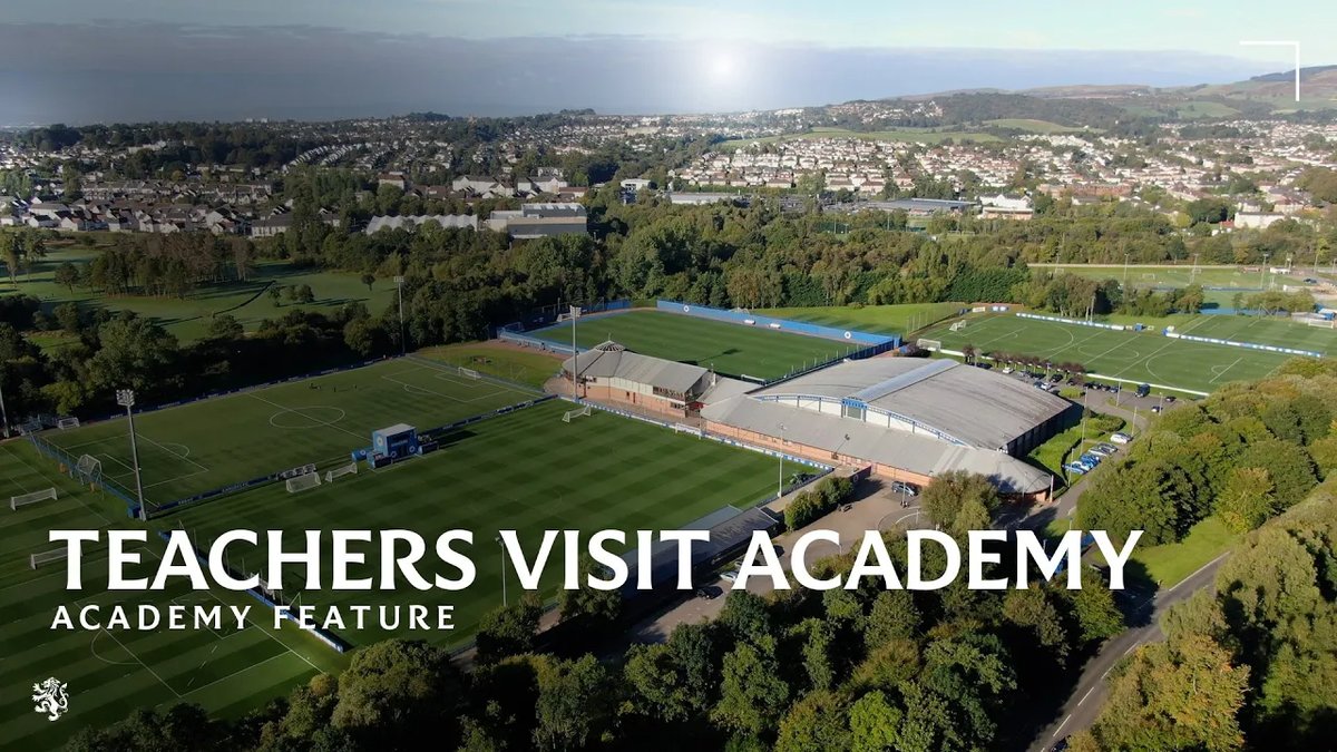 💙 We recently invited teachers from the various schools our Under-17s attend to the Rangers Training Centre to observe a day in the life of their pupils.