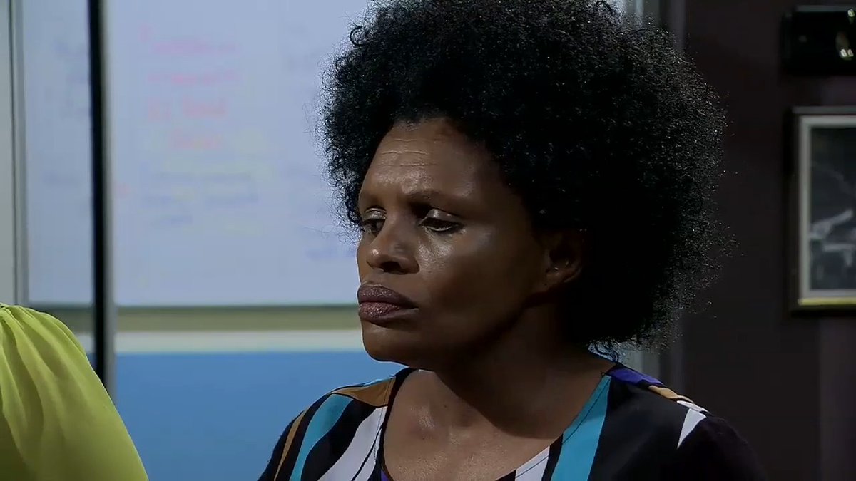 Haibo, but at the end of the day Tiro is still Mam Pat’s son thle!👀 The question is, does Patricia truly want to bond with her son, or is she just here chasing another bag? 🤔 #etvScandal