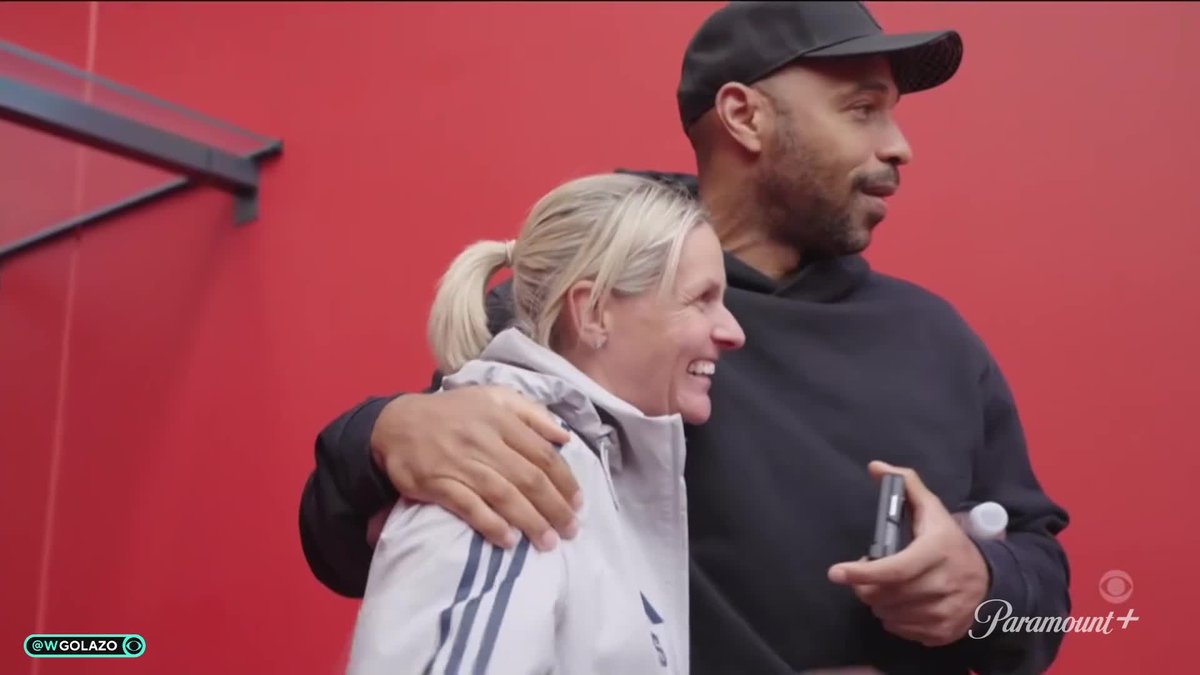 🗣️ Alessia Russo on Thierry Henry going to Arsenal Women training: “It was sick! We didn’t know until we got in the changing room and Leah Williamson said ‘have you heard who’s coming? Thierry!’, I said ‘Shut up!’. I was a big fan growing up!” ❤️🇫🇷