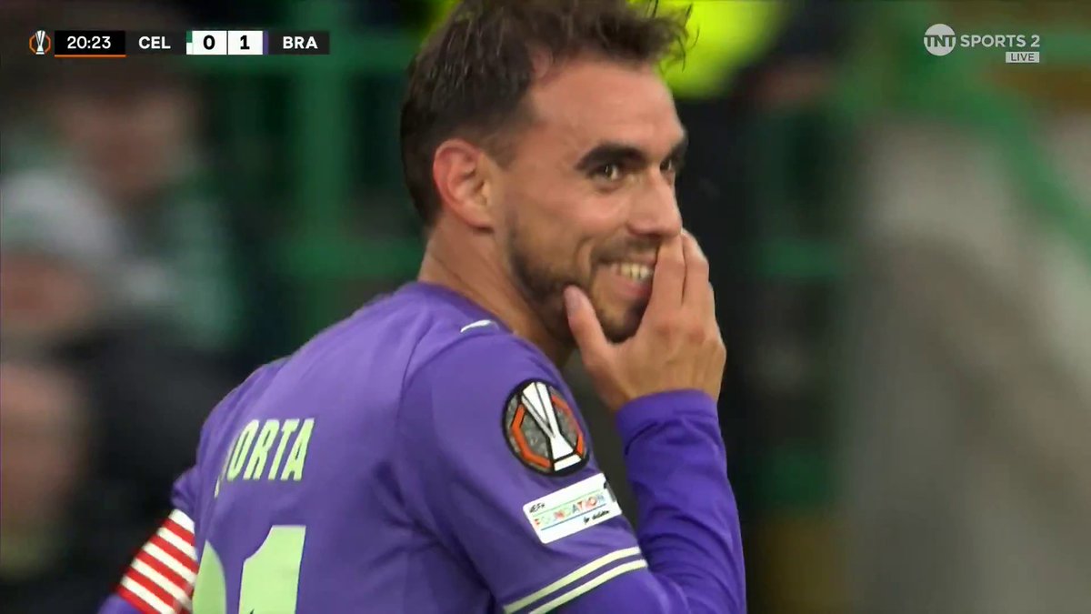 A strike from distance finds its way past Kasper Schmeichel as Ricardo Horta puts Braga a goal up at Celtic Park 😲 📺 TNT Sports & discovery+ UK