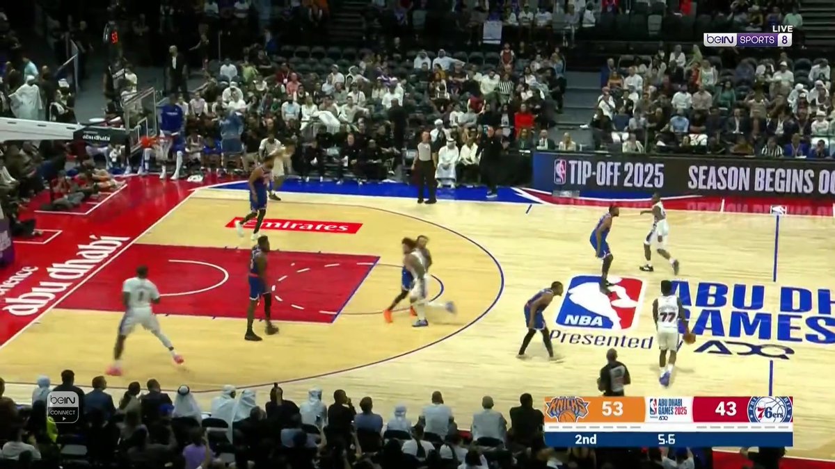 🏀 نهاية الشوط الأول بتقدّم نيويورك نيكس على فيلادلفيا سفنتي سيكسرز بنتيجة 53-43. ✍️🗨️ هل ينجح السيكسرز في العودة خلال الشوط الثاني؟ 📺 تابعوا المباراة الآن على beIN SPORTS 8 #NBAPreseason