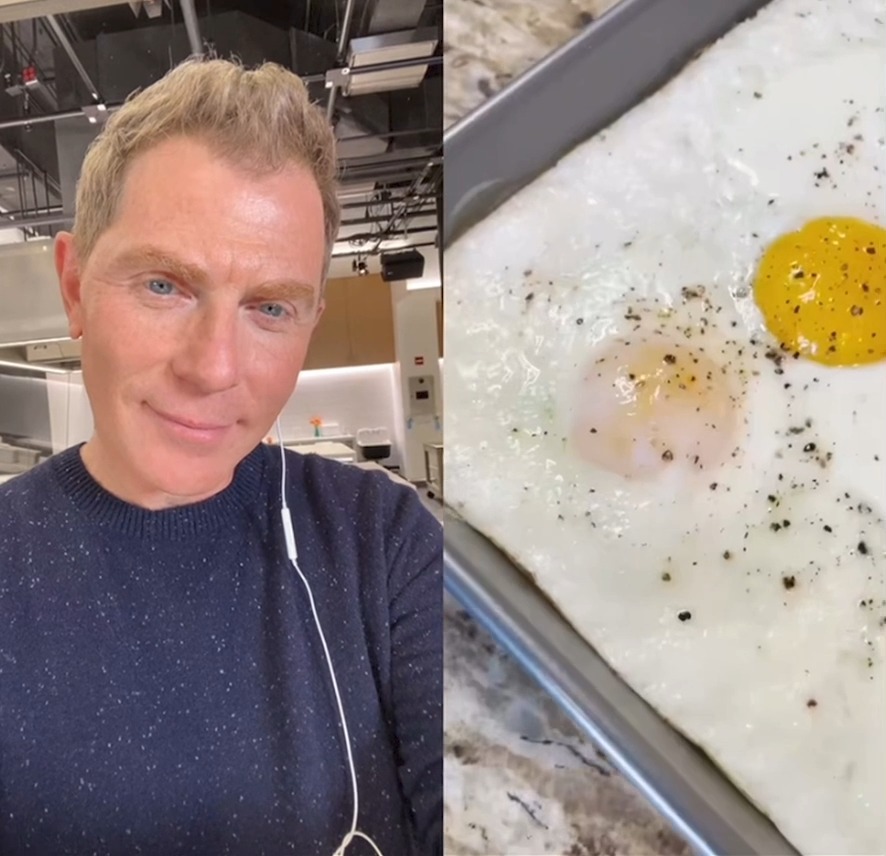 Sheet pan eggs are Bobby Flay approved 🍳 Watch Bobby on an all-new episode of #BobbysTripleThreat, Tuesday at 8|7c.
