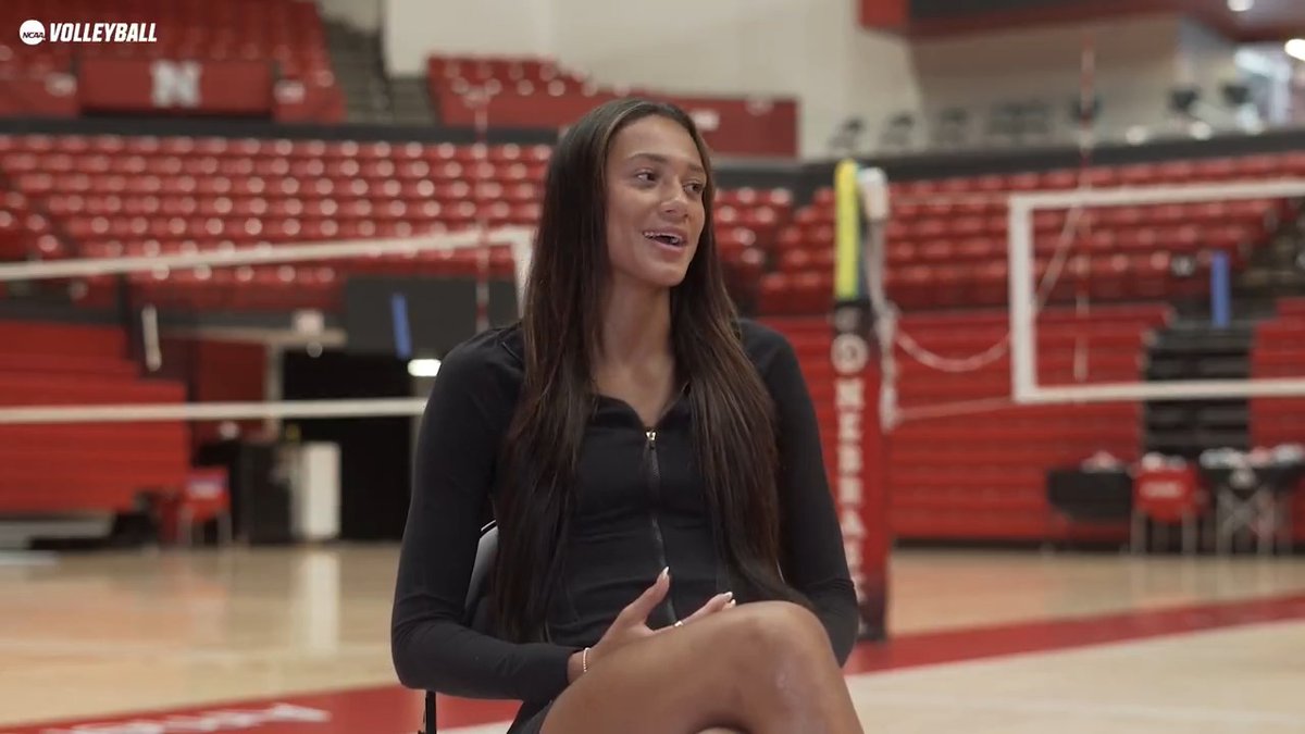“The growth I’ve had as a person… is something I’m super proud of.” Nebraska Volleyball's Harper Murray shares her volleyball journey and how it’s evolved with Michella Chester. #NCAAWVB