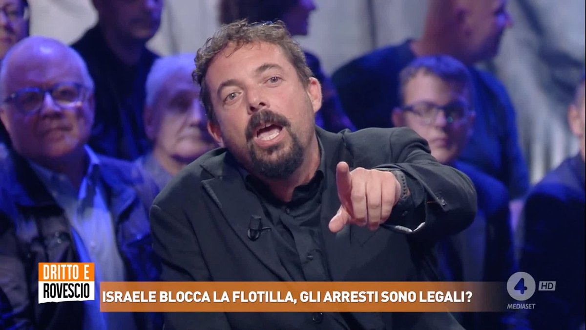"Hamas finanzia quelli della Flotilla!" Carlo Fidanza (Fratelli d'Italia) a #drittoerovescio in un acceso confronto con l'attivista Tommaso Cacciari