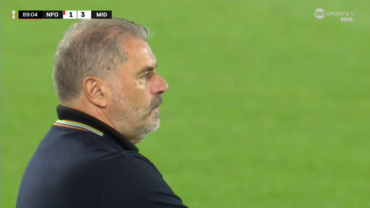 Nottingham Forest fans direct “you’re getting sacked in the morning” chants at Ange Postecoglou 😬 📺 TNT Sports & discovery+ UK