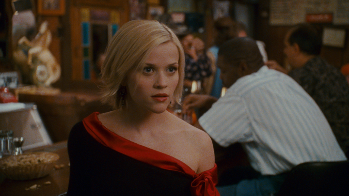 "You have a baby. In a bar." Sweet Home Alabama is now on Netflix