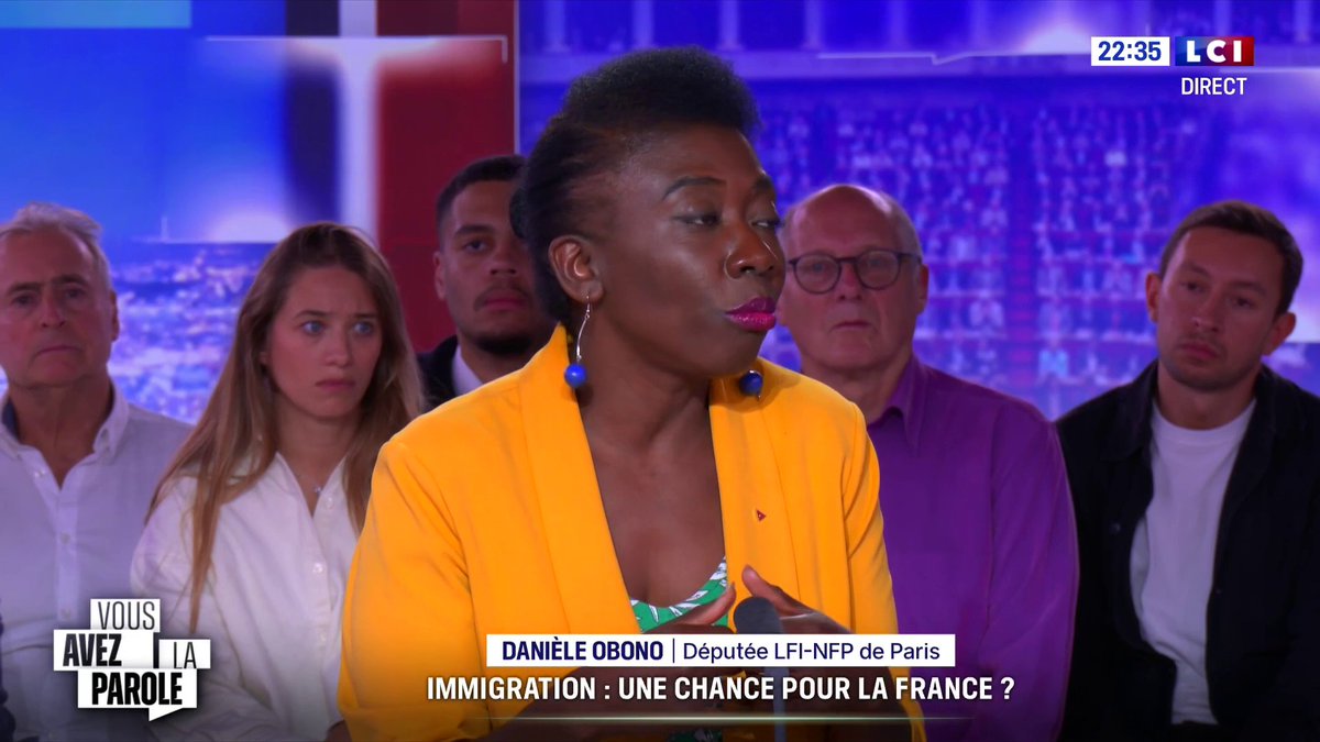 📺 Notre pays est tissu de migrations. C'est ce qui (a) fait sa richesse, humaine et économique. Nous avons les moyens de permettre à tous·tes de vivre dignement, si on partage mieux les richesses. Nous avons besoin de tous·tes pour faire vivre le pays.