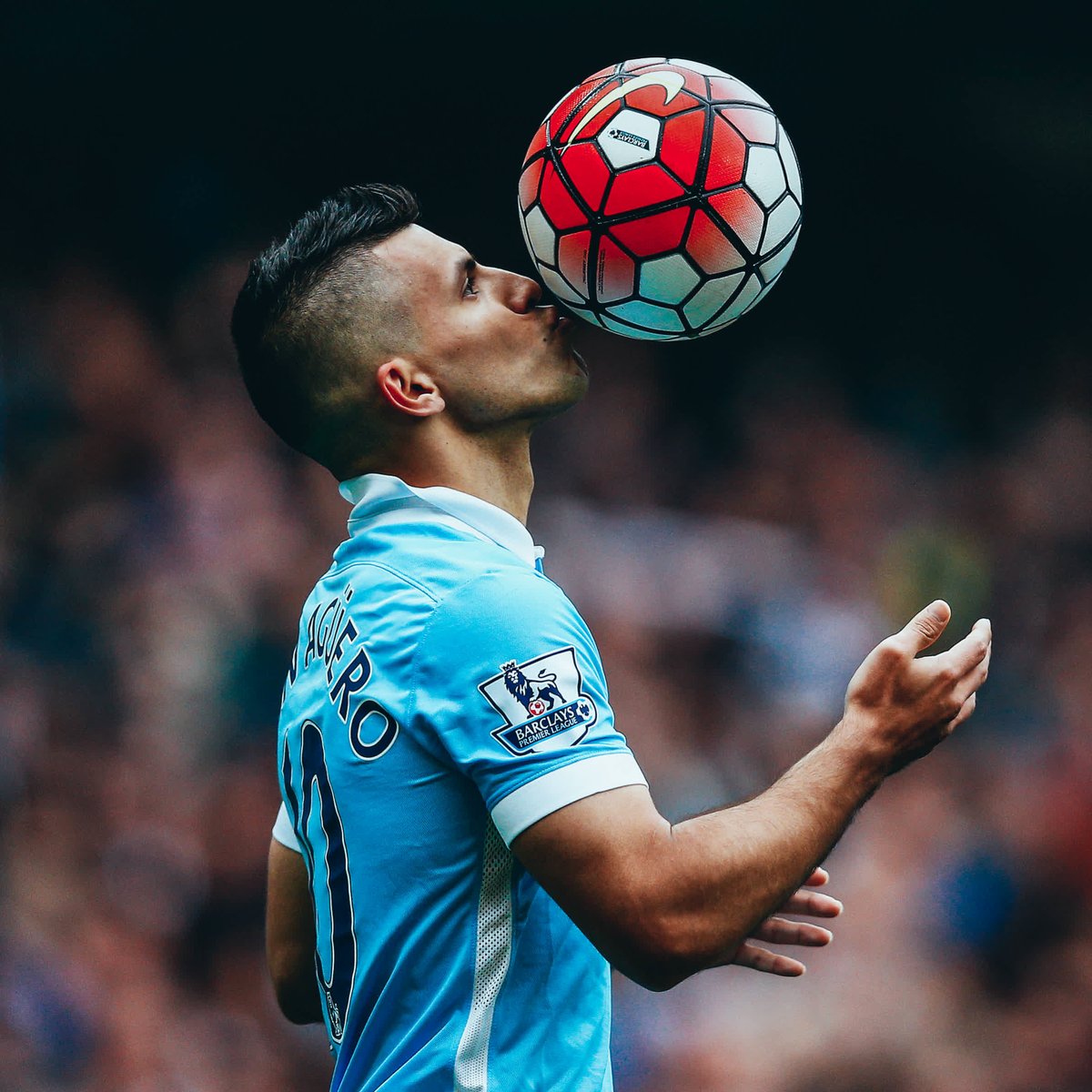 10 yıl önce bugün: Sergio Agüero, Newcastle'a 20 dakikada 5 gol attı.