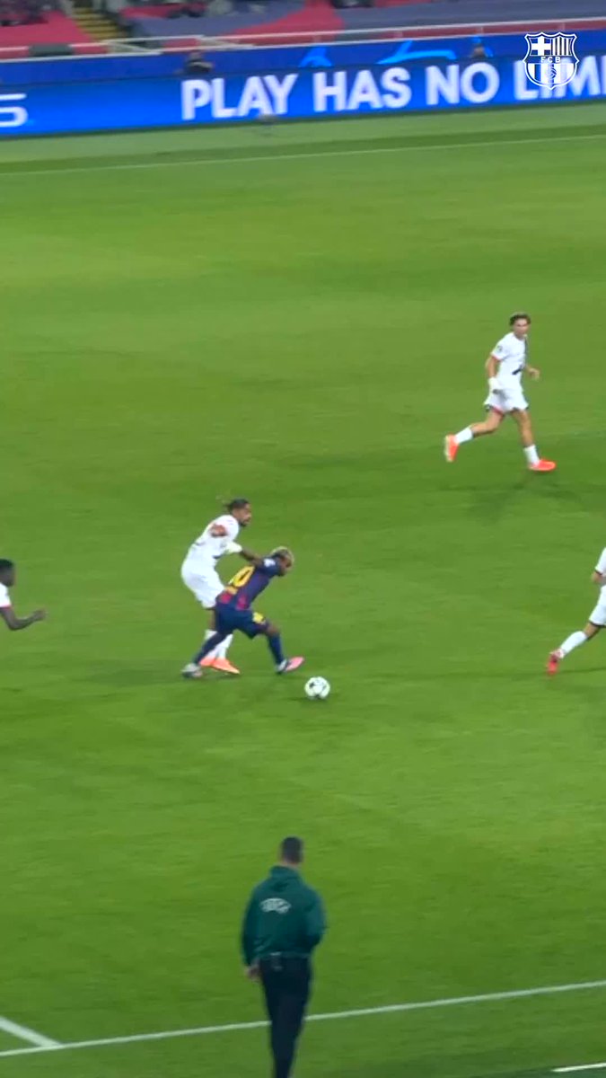 Lamine Yamal leaves everyone in awe 🤯