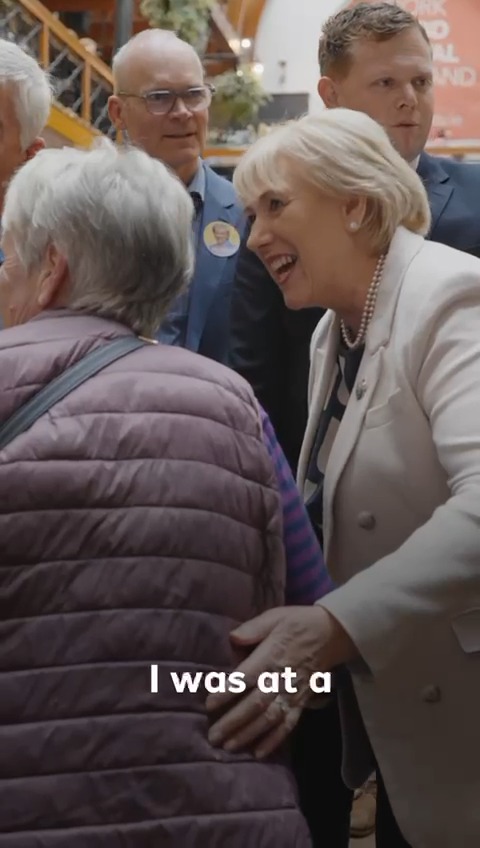 I absolutely believe that women need to support each other. It’s that support that you give to another woman that makes a huge difference in their life. As President, I want to focus on supporting women right across this country.
